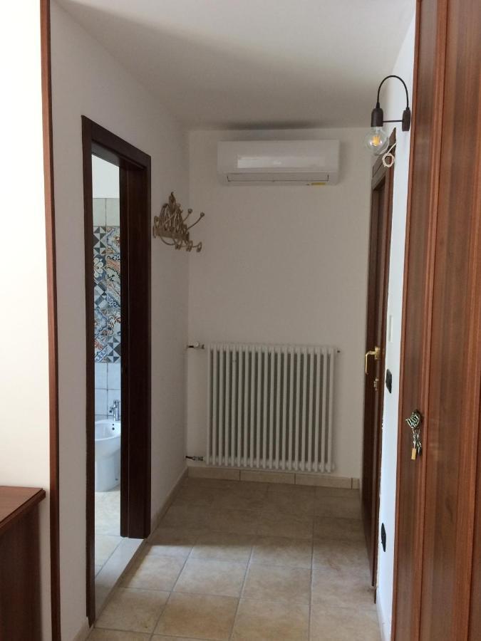 Gianpaolo Ospitale Bed & Breakfast Scorrano  Luaran gambar